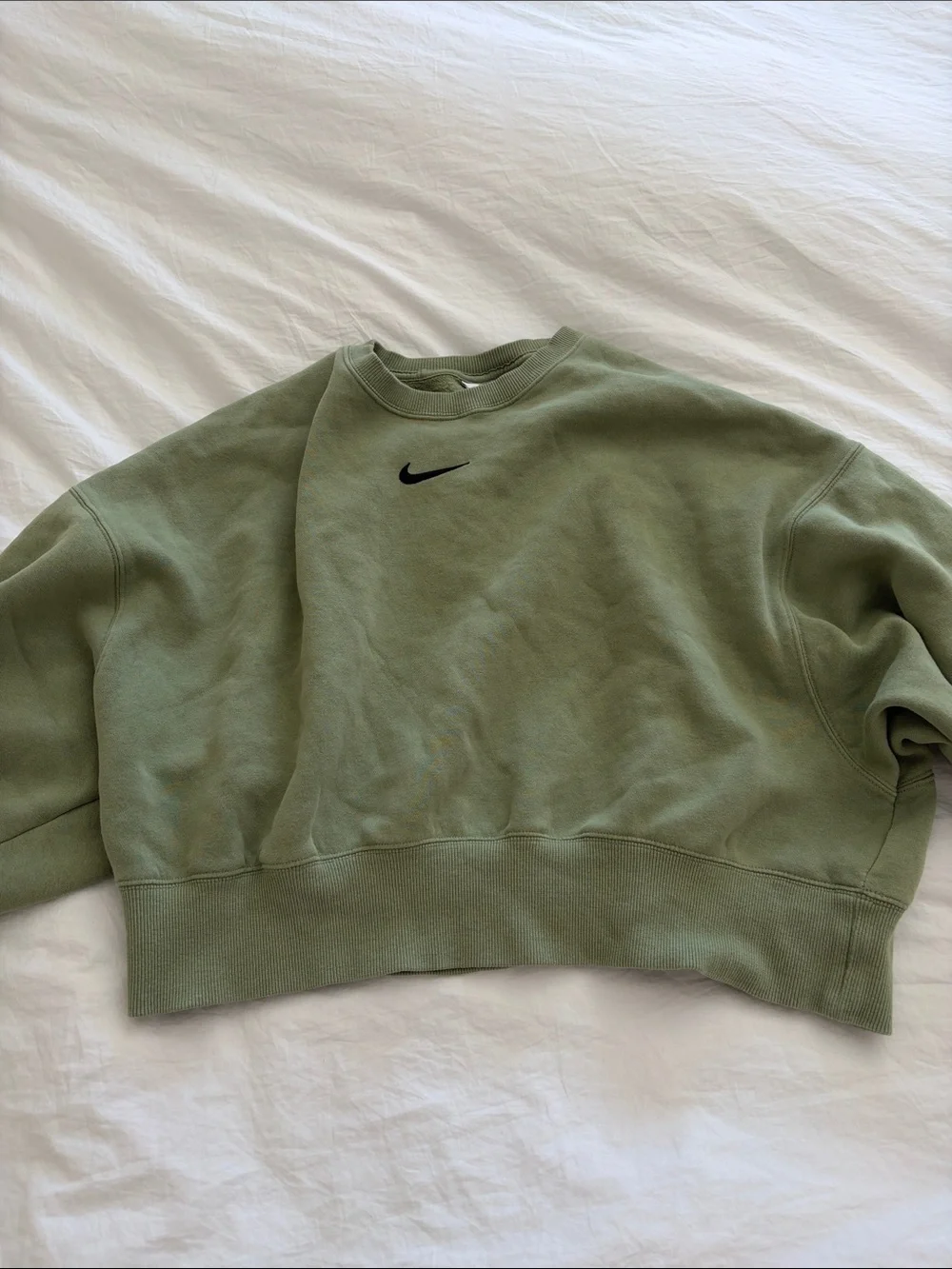 Nike Phoenix Cropped Crewneck Sweatshirt